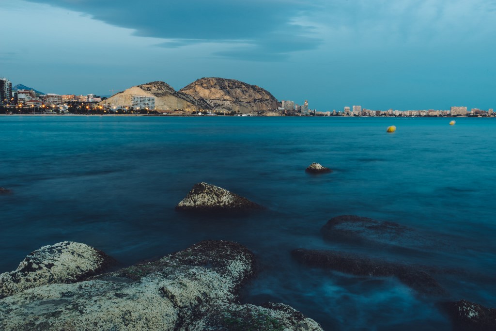 Срок, за который европеец может заработать себе на квартиру Срок, за который европеец может заработать себе на квартиру