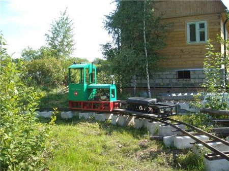 Самодельная железная дорога (7 фото)