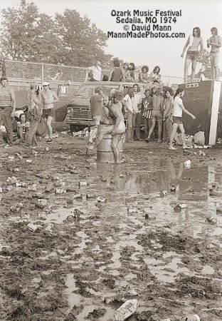 Как тусили в 74-м (18 фото)