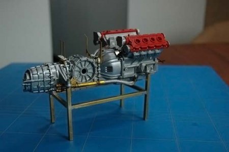 Точная копия Ferrari F40 в миниатюре (45 фото)