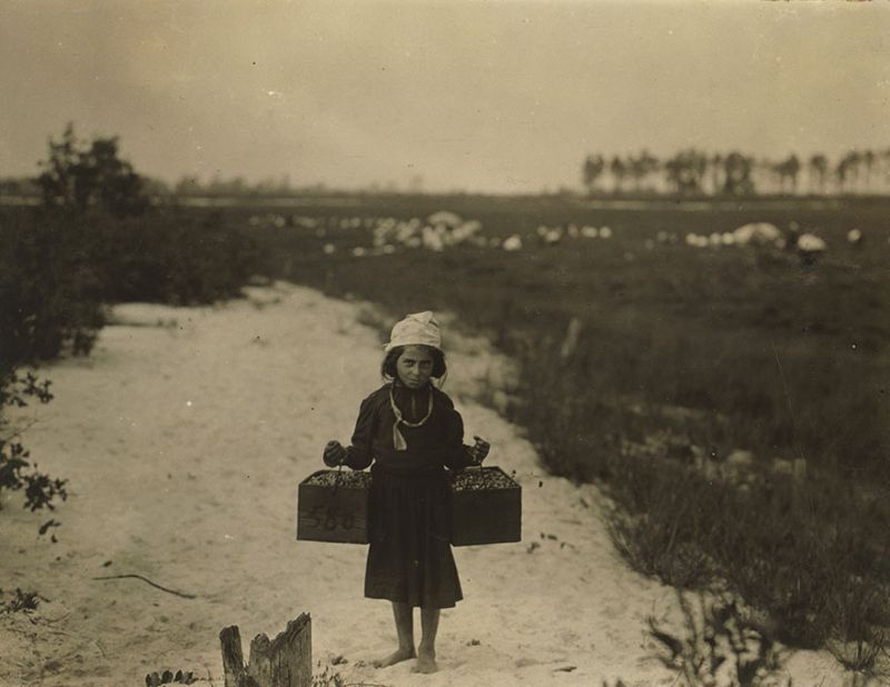 Фото 1900-х годов показывают, как дети вкалывали на производстве