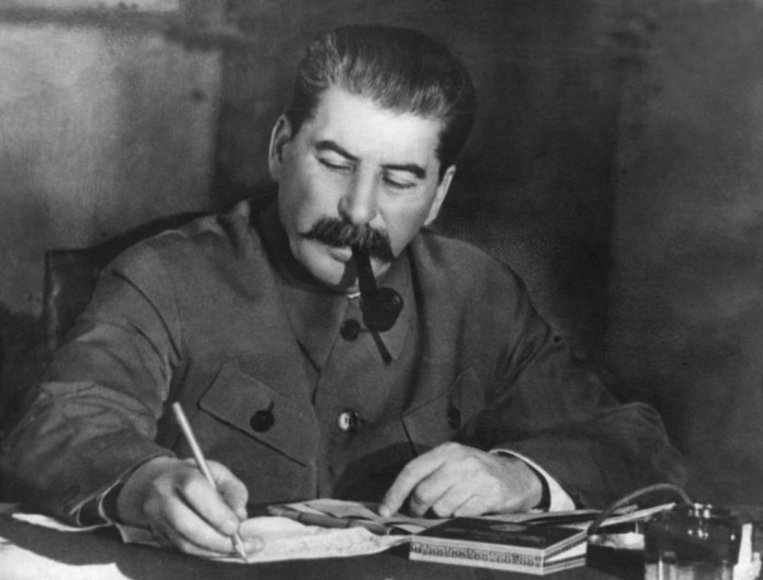 Покушения на Иосифа Сталина Покушения на Иосифа Сталина