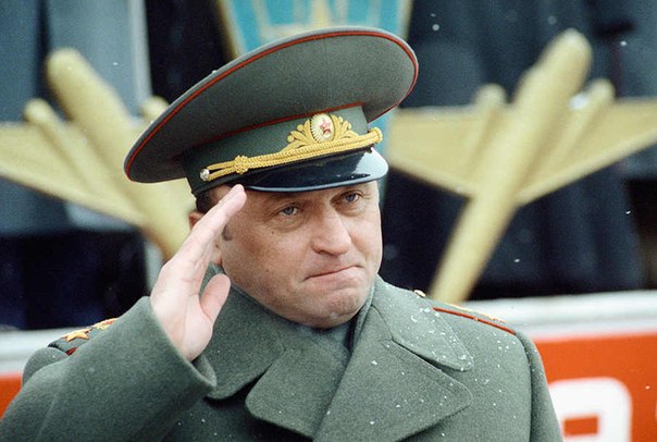 Открыт памятник первому Павлу Грачеву Открыт памятник первому Павлу Грачеву
