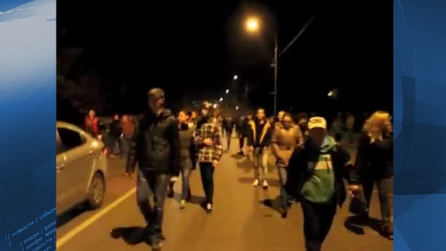 Возмущенные москвичи пикетировали ОВД, требуя найти кавказца-убийцу
