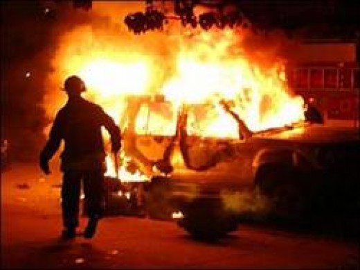 В Красноярске за ночь сгорели четыре автомобиля