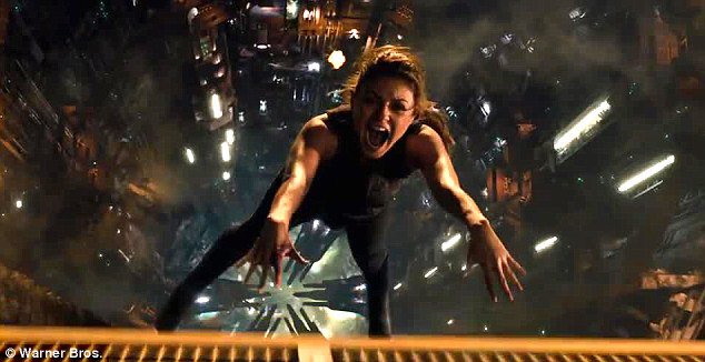 Восход Юпитера (Jupiter Ascending) - Trailer