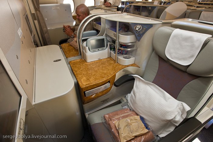 Фантастический Airbus А380 Emirates