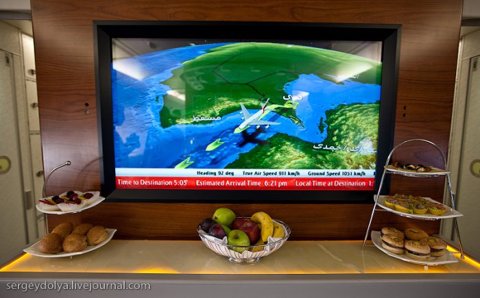 Фантастический Airbus А380 Emirates