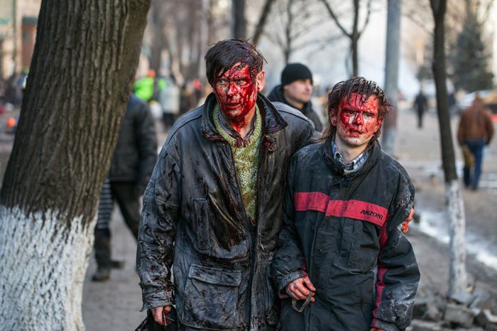 Беспорядки в Киеве возобновились (35 фото)