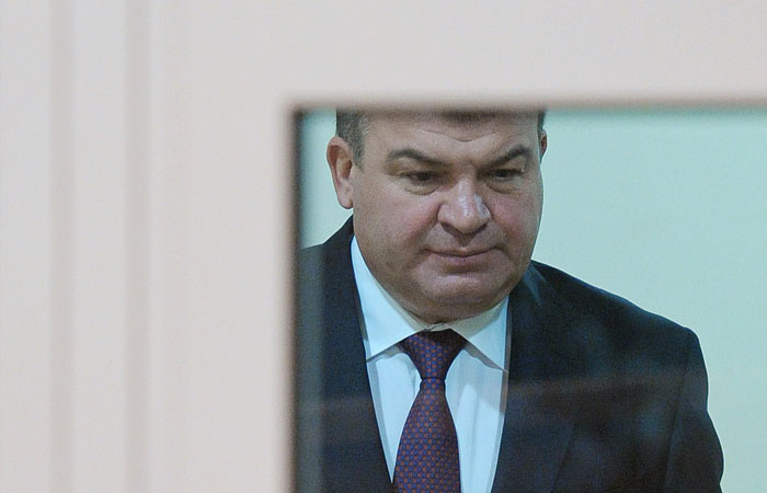 Сердюков попал под амнистию Сердюков попал под амнистию