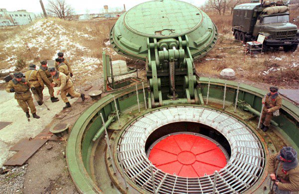 Система гарантированного ответного удара "Периметр" Система гарантированного ответного удара "Периметр"
