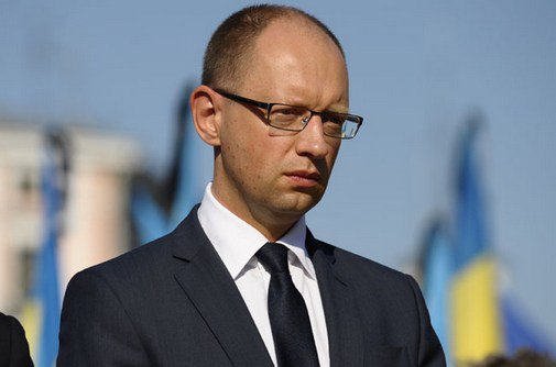 Украинцам отдадут оставшиеся в Крыму старые БТРы и танки