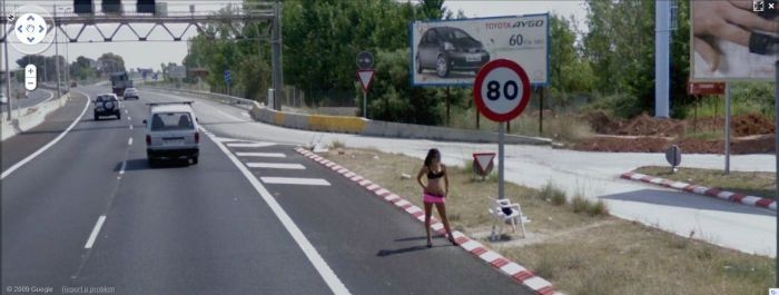 Путаны на картах Google