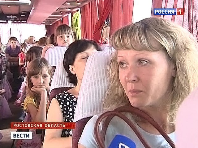 Счет беженцев с Украины в Россию пошел на тысячи Счет беженцев с Украины в Россию пошел на тысячи