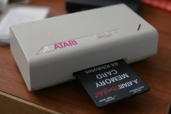 Atari Portfolio: ноутбук из «Терминатора-2» (11 фото)