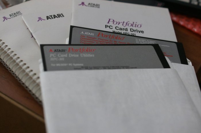 Atari Portfolio: ноутбук из «Терминатора-2» (11 фото)