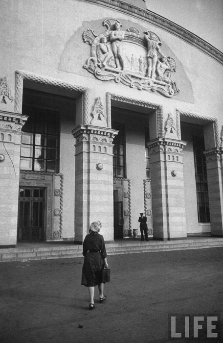 Москвички в 1956 году (52 фото)