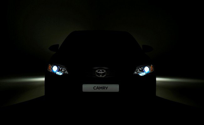 Обновленная Toyota Camry спешит на Московский автосалон