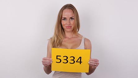 В порно попала - работу потеряла! В порно попала - работу потеряла!