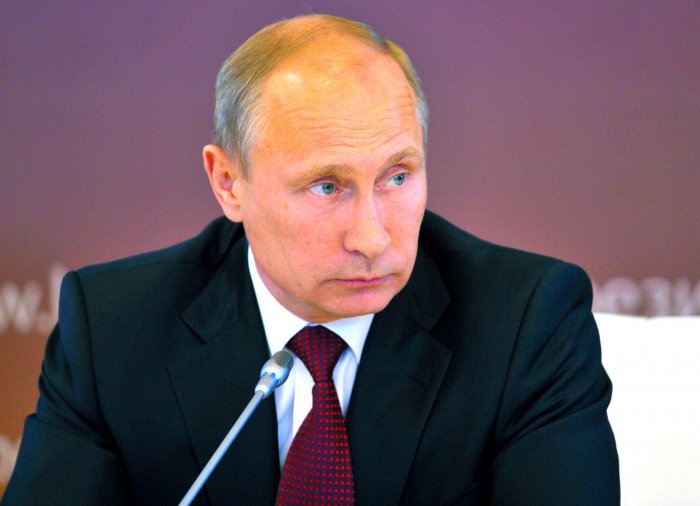Путин распорядился побыстрее оснастить армию новым вооружением... Что бы это значило?..