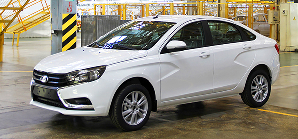 Lada Vesta будет продаваться в трех комплектациях Lada Vesta будет продаваться в трех комплектациях
