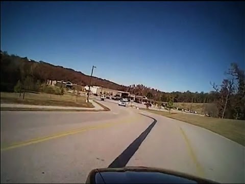 Видео с видеорегистратора на груди копа