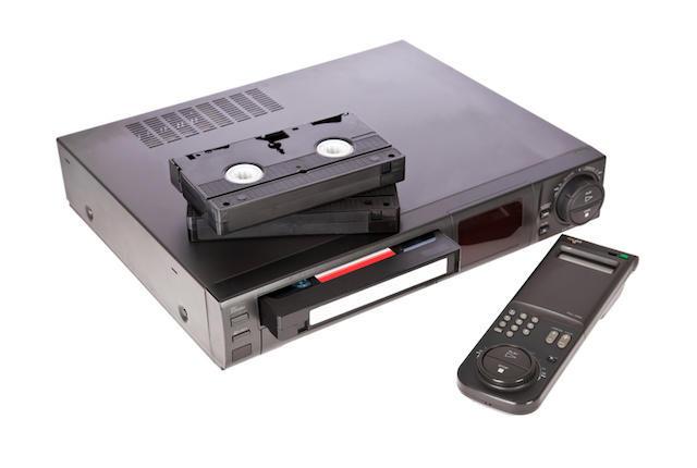 Япония выпустит последний видеомагнитофон VHS Япония выпустит последний видеомагнитофон VHS