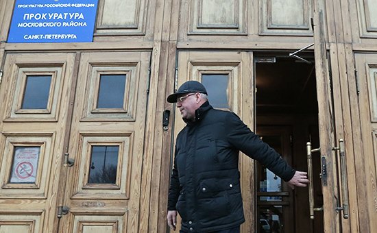 «Коммерсант» узнал о прекращении уголовного дела против зятя Сердюкова «Коммерсант» узнал о прекращении уголовного дела против зятя Сердюкова