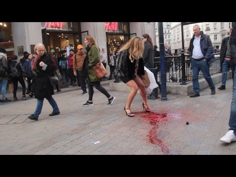 У вас не будет тампона или прокладки?