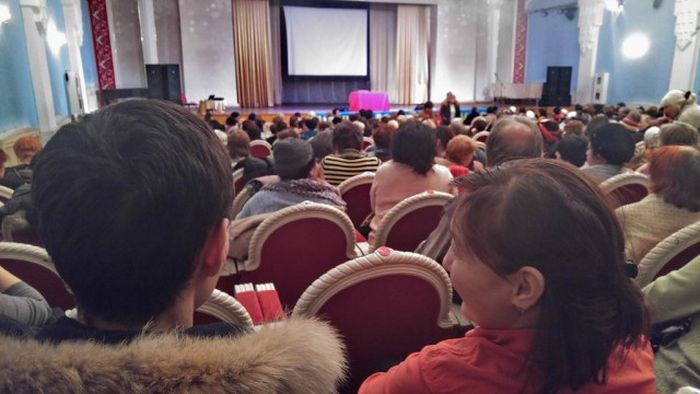 Выступление Анатолия Кашпировского в Алматы Выступление Анатолия Кашпировского в Алматы