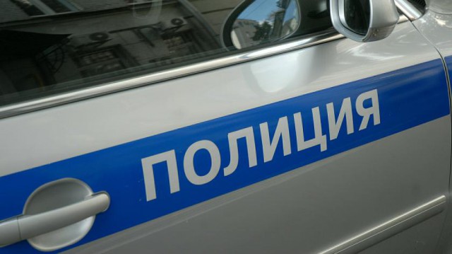 Директор фабрики "Меньшевик" в Москве открыл огонь по посетителям, есть раненые Директор фабрики "Меньшевик" в Москве открыл огонь по посетителям, есть раненые
