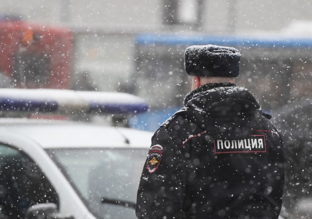 В Омске на улице нашли пятилетнюю пьяную девочку без родителей    