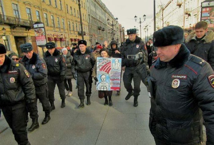 Если бы Россия не ограничивалась своими границами Если бы Россия не ограничивалась своими границами