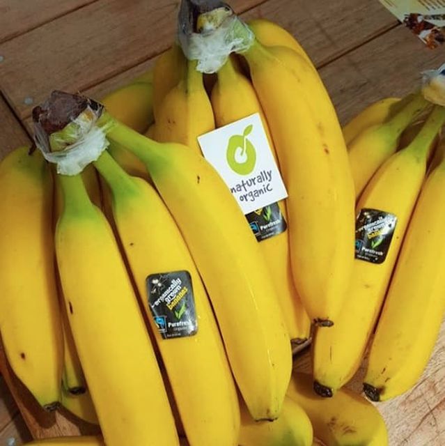 Какие продукты можно купить за 1 доллар в разных странах мира