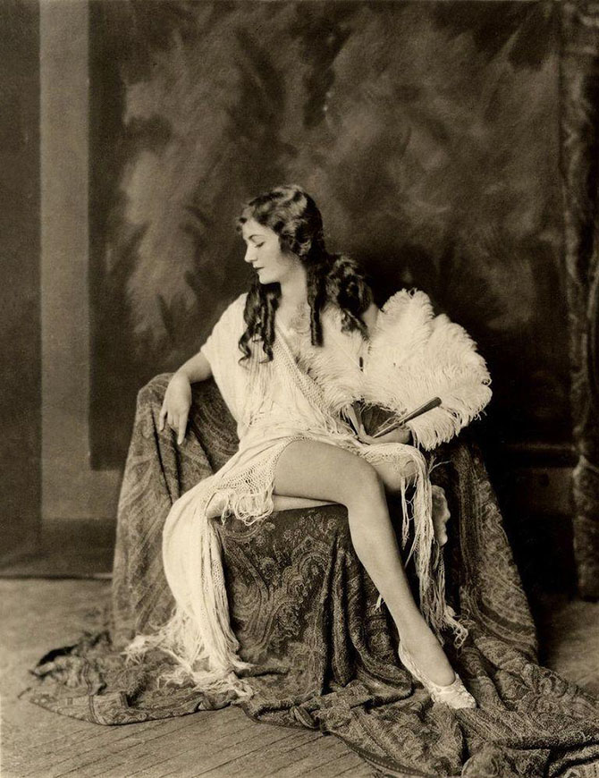 Самые сексуальные актрисы Бродвея 1920-х годов Самые сексуальные актрисы Бродвея 1920-х годов