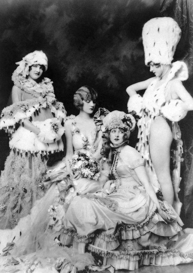 Самые сексуальные актрисы Бродвея 1920-х годов Самые сексуальные актрисы Бродвея 1920-х годов