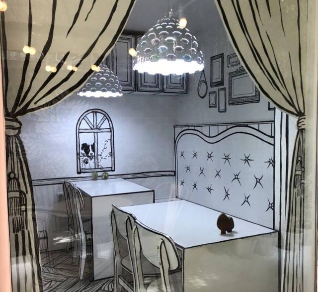 Кафе с нарисованным интерьером - кошмар для пирофоба