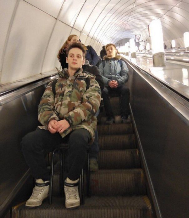 Модные пассажиры метро