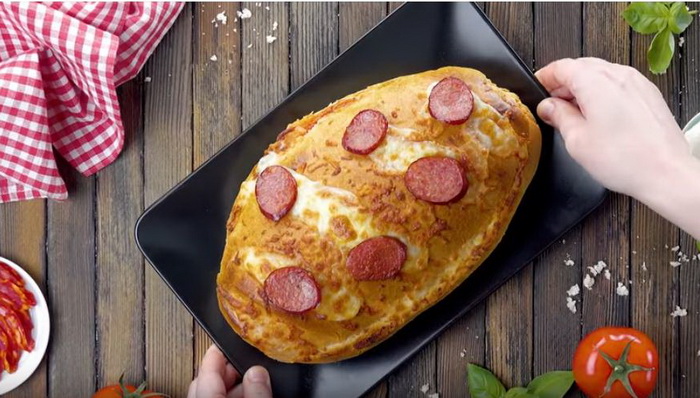 Пицца из батона – простое и вкусное блюдо Пицца из батона – простое и вкусное блюдо