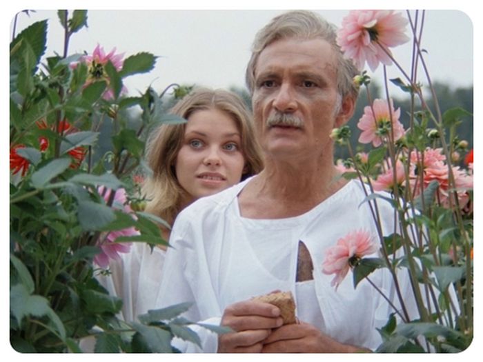 Занятные факты о съёмках комедии «Кин-дза-дза!» Занятные факты о съёмках комедии «Кин-дза-дза!»