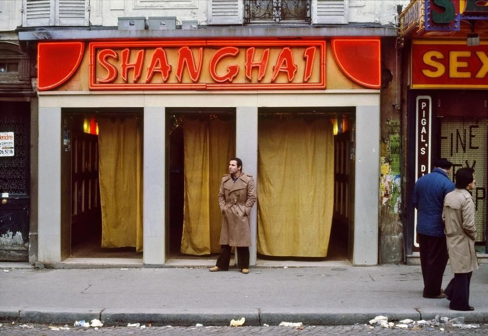 Стрип-клубы района Пигаль — злачное дно Парижа 70-х Стрип-клубы района Пигаль — злачное дно Парижа 70-х