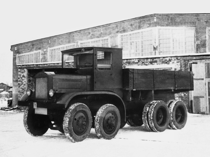 Самые необычные советские многоколесные авто Самые необычные советские многоколесные авто