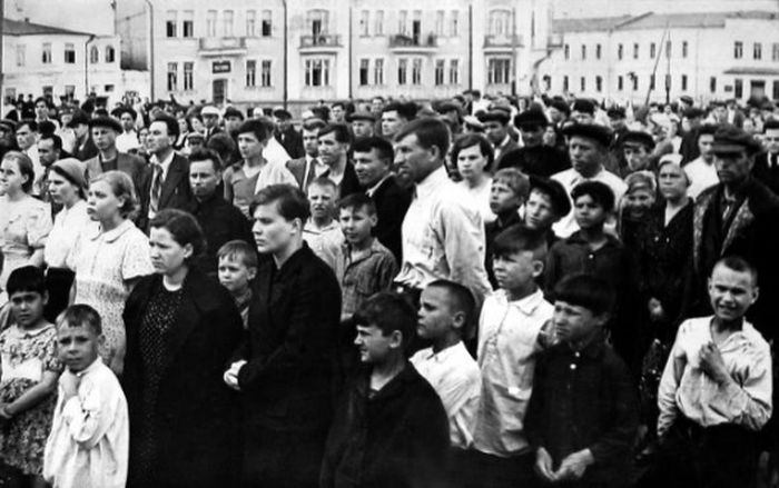 Первые дни Великой Отечественной войны в 20 фото Первые дни Великой Отечественной войны в 20 фото