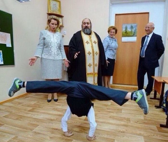 Современные священники