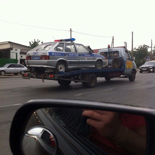 "П" - значит полиция