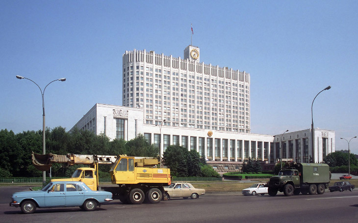 Назад в прошлое: дорожное движение 25 лет назад Назад в прошлое: дорожное движение 25 лет назад