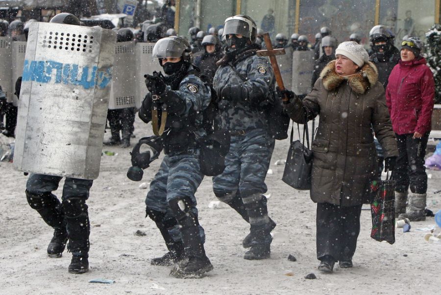 Бои в Киеве (58 фото)