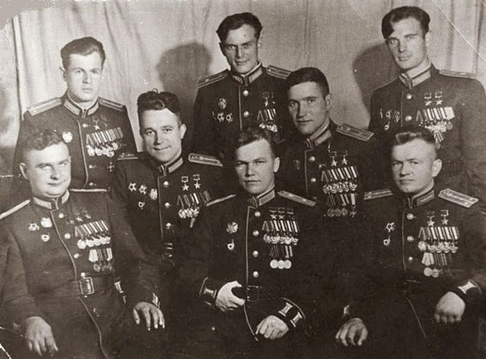 Летчики-герои Великой Отечественной войны Летчики-герои Великой Отечественной войны