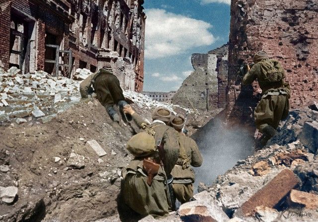 "Ожившие" фото времен Великой Отечественной войны "Ожившие" фото времен Великой Отечественной войны