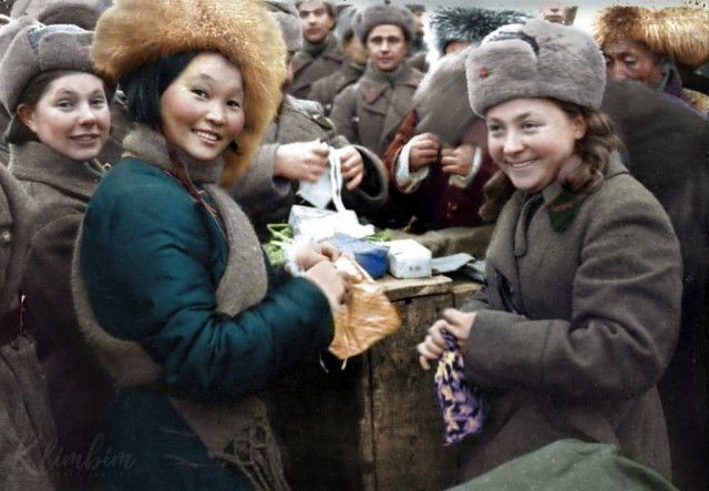 "Ожившие" фото времен Великой Отечественной войны "Ожившие" фото времен Великой Отечественной войны